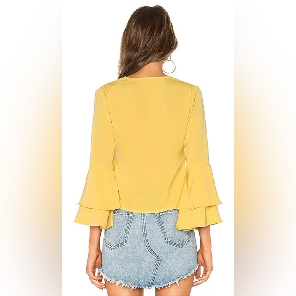 superdown Julia Ruffle Top in yellow - Picture 3 of 5
